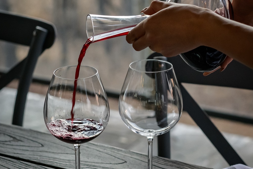 Beber vino en las comidas reduce el riesgo de padecer diabetes tipo 2