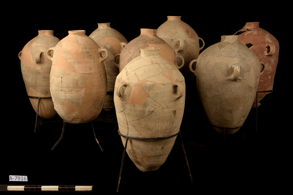 Una investigación descubre que en Jerusalén se bebía vino especiado con vainilla hace 2.600 años 