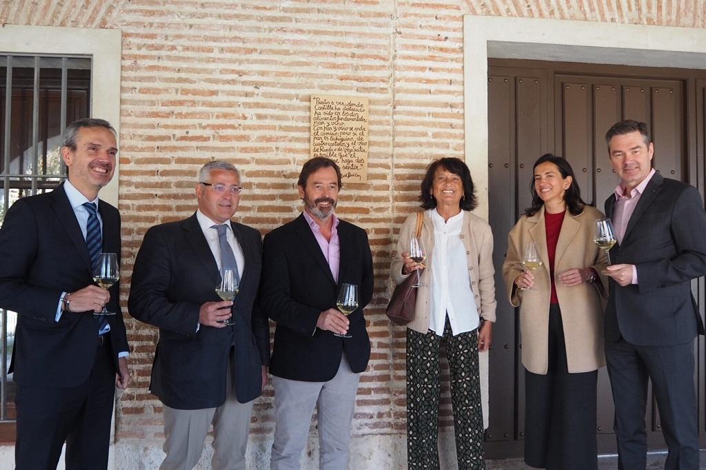 Rueda, Vega Sicilia, asado y un libro de Delibes para un 23 de abril difícil de olvidar  