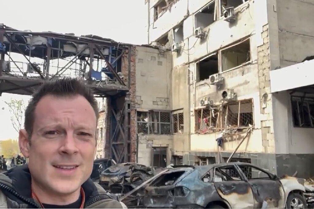 Cuatro trabajadores heridos por un misil en las cocinas de José Andrés en Járkov