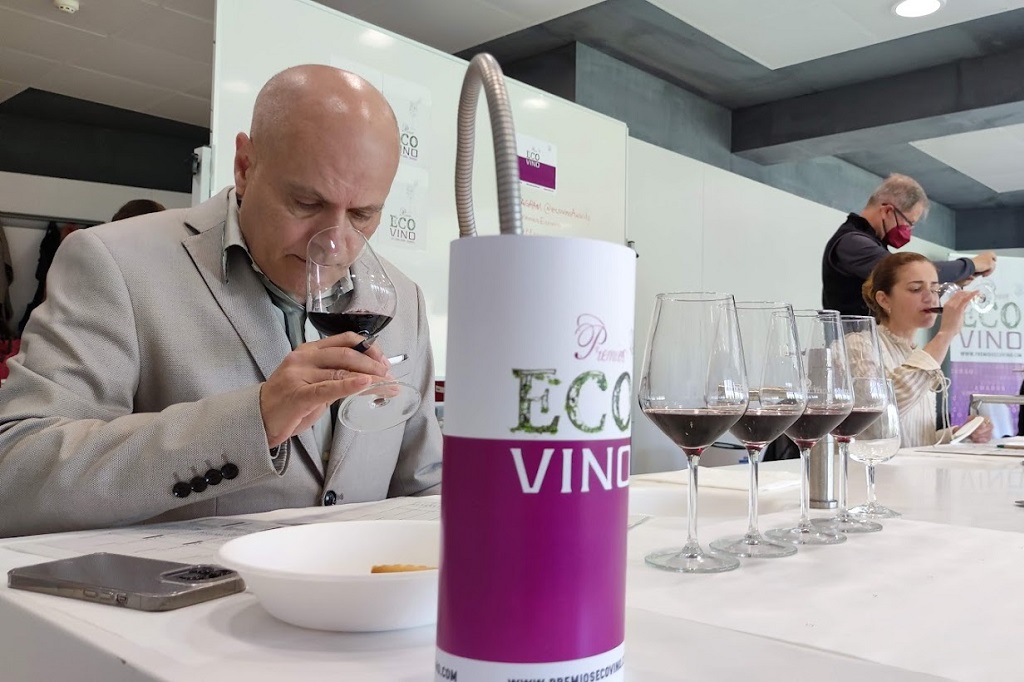Diez grandes oros en los Premios Ecovino