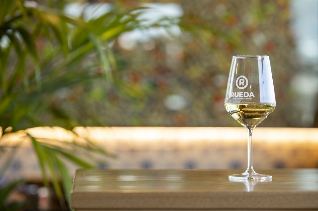 Ocho verdejos de Rueda con una gran relación calidad-precio, según James Suckling