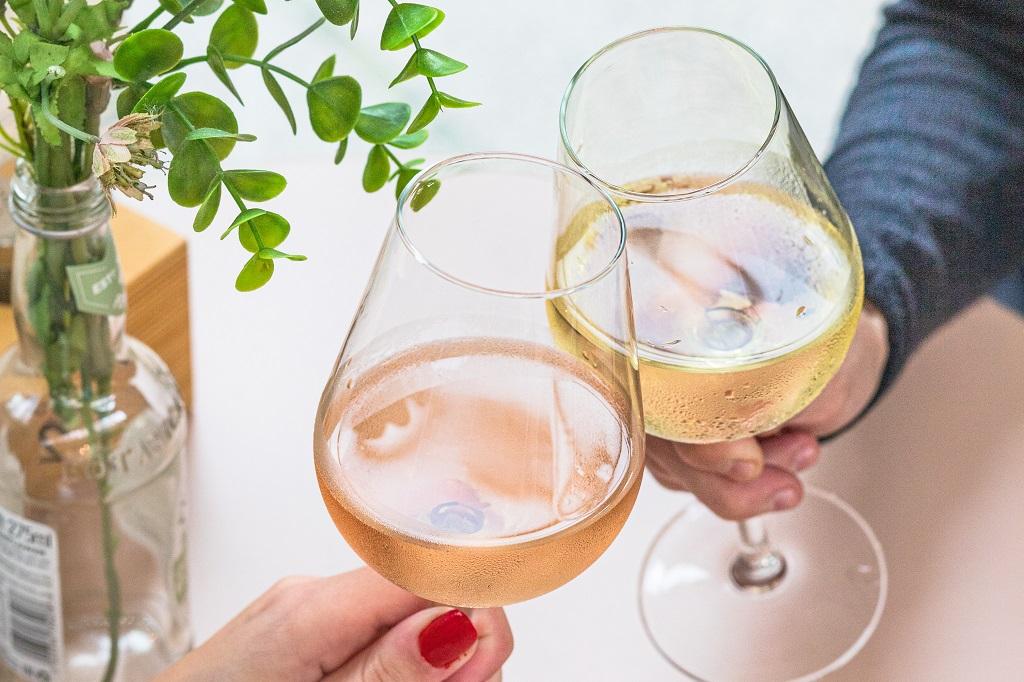 España cierra las exportaciones 2022/23 con 60,3 millones de litros menos y 27,9 millones de euros más