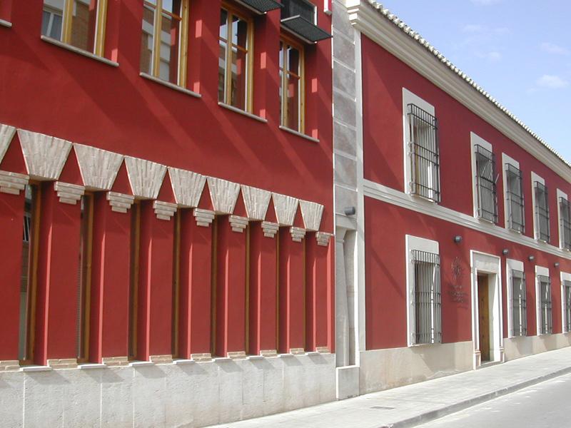 El juez cita como investigados a los responsables de bodegas Félix Solís y García Carrión 