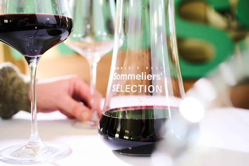 Doce vinos españoles en la World's Best Sommeliers' Selection