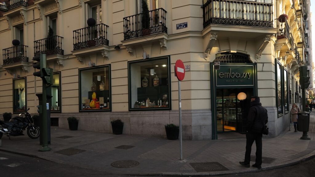 Desaparece Embassy, verdadero patrimonio de la humanidad