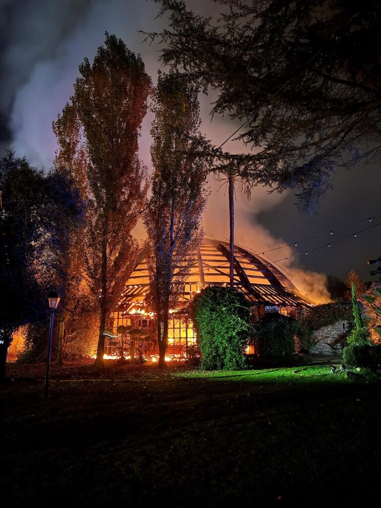 Mas Marroch: un solar sobre el que tomar impulso para levantarlo y levantarse de nuevo