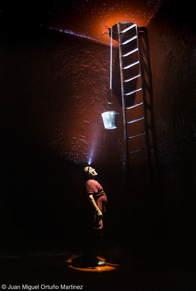 sl_IN-THE-DEPTHS-OF-THE-DEPOSIT_1769900276
